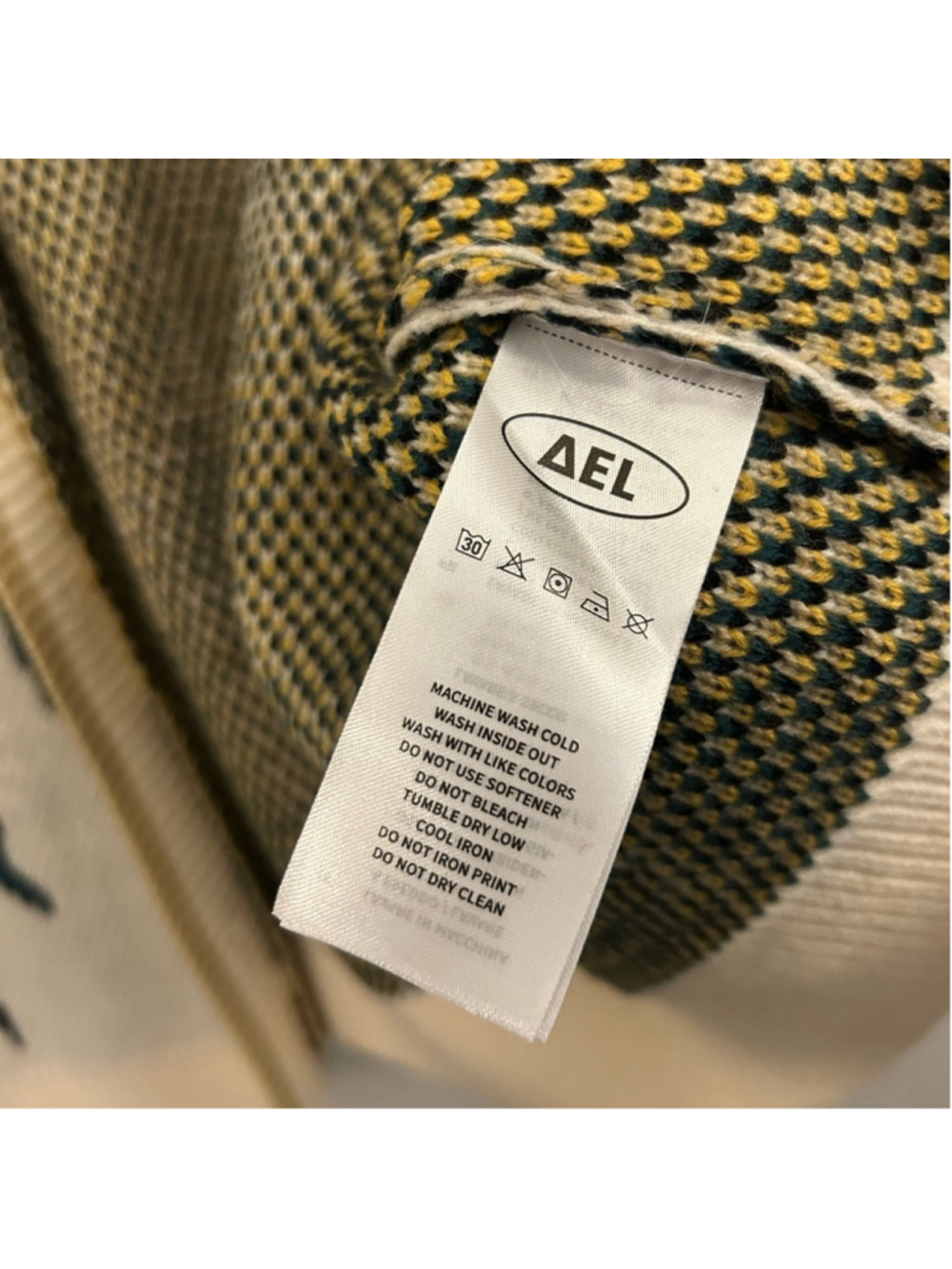 Aelfric Eden Cream Knit Floral Vest with Yellow and Green Motif Large - Picture 4 of 7